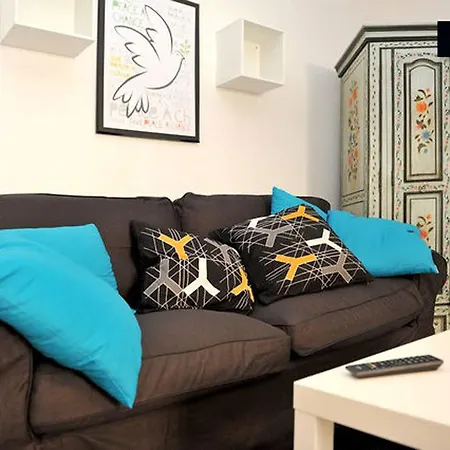 Agosti 199 Apartment